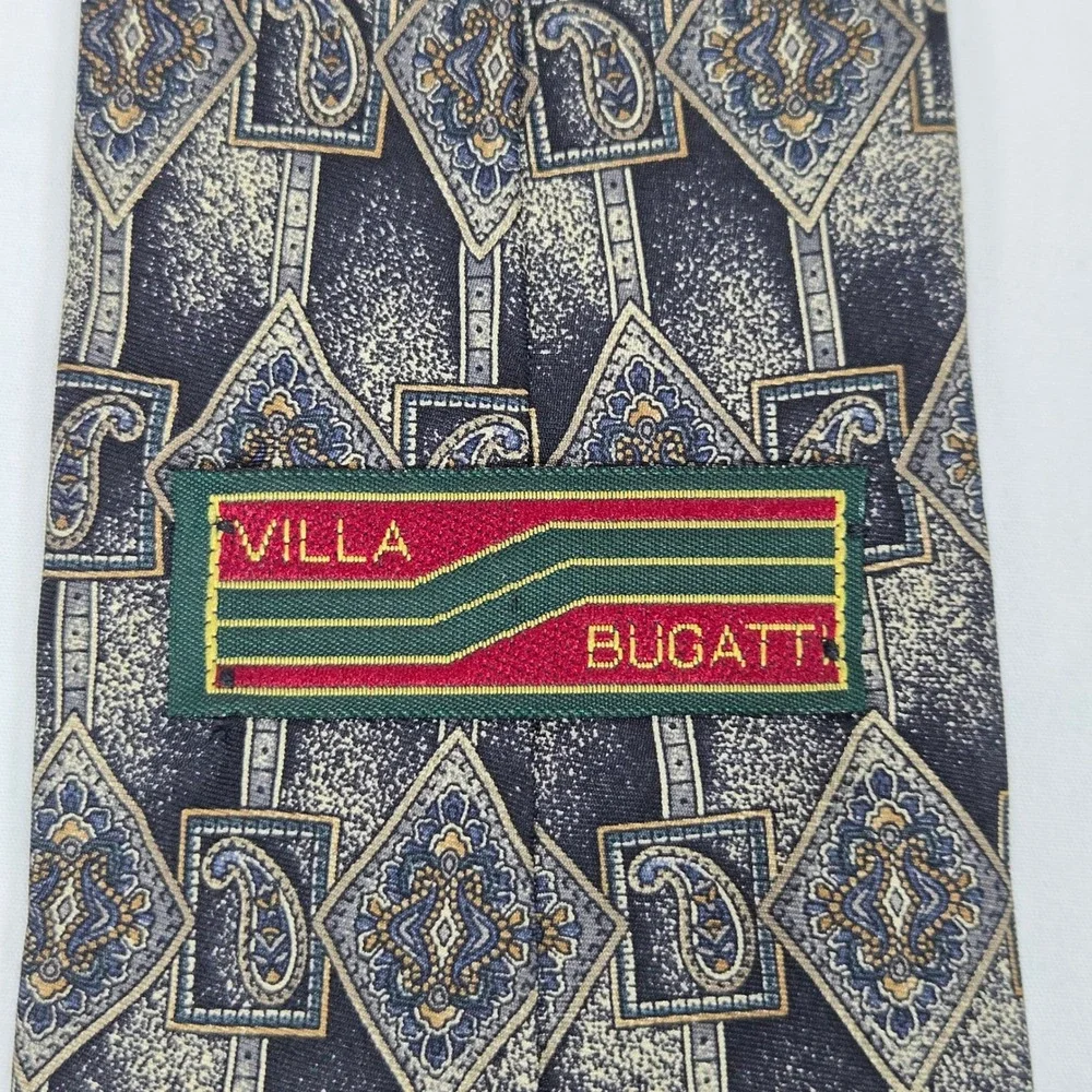 Vintage 90s Villa Bugatti Italian Silk Geometric Paisley Tie Navy Gold 3.75 x 58